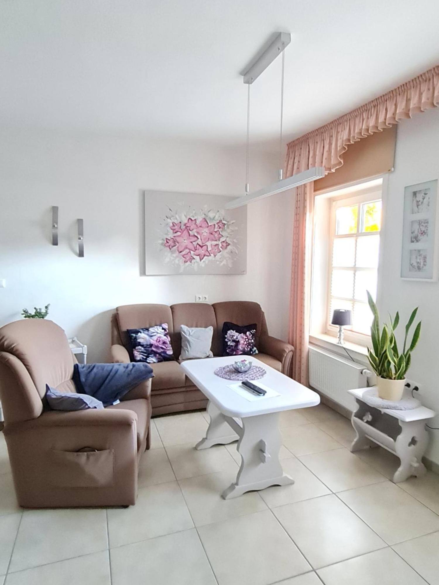 Ferienwohnung Am Huenenweg Berge  المظهر الخارجي الصورة